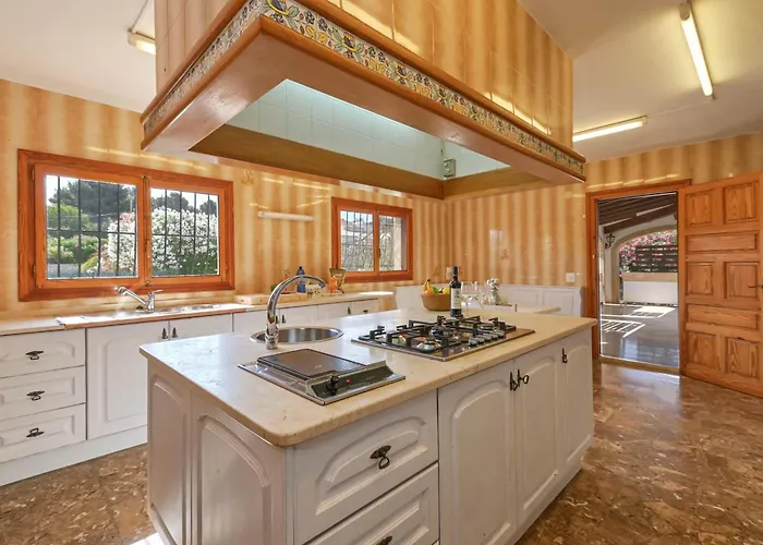 Jasmin By Aguilarent